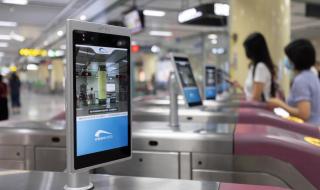 地铁跑酷锅铲身法教学 地铁跑酷锅铲身法教学